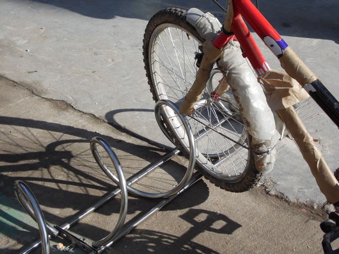 自行车电动车专停设施标志 自行车停放架图片