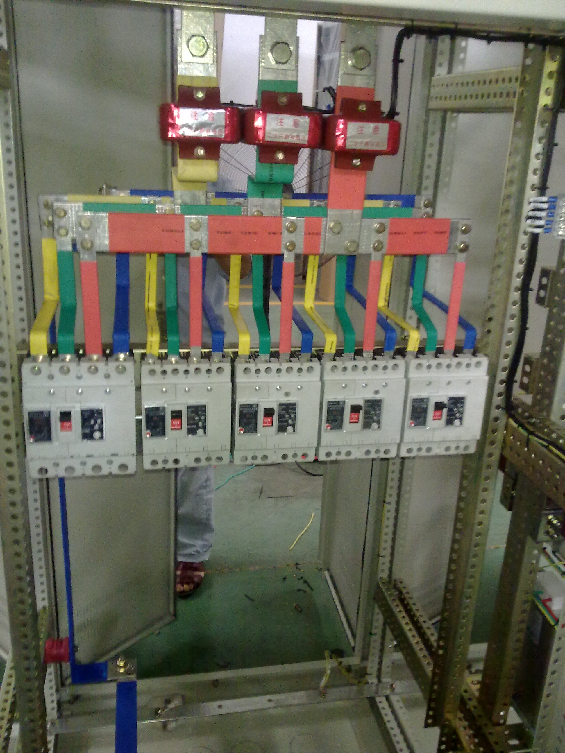 低压配电柜GGD-【效果图，产品图，型号图，工程图】-中国建材网