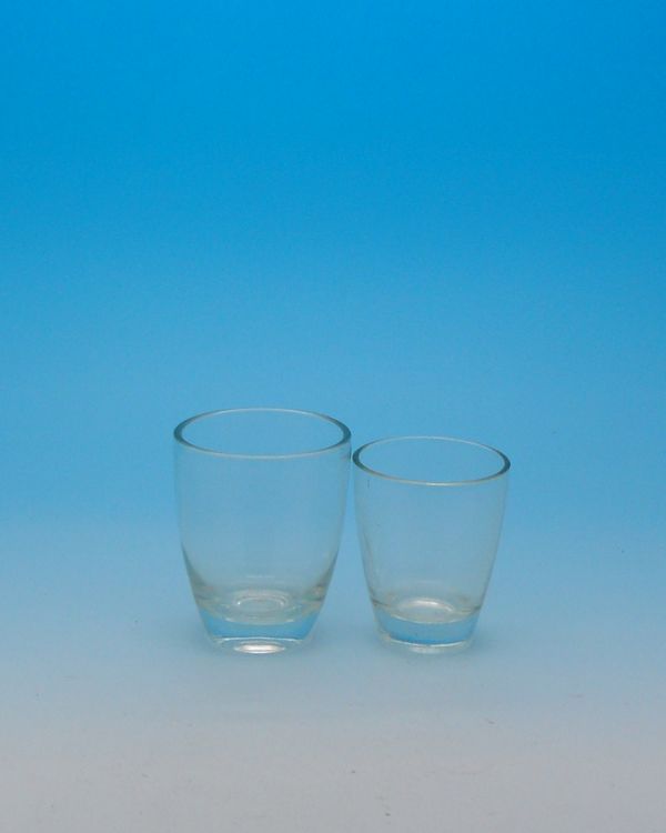 供应玻璃白酒杯,玻璃小酒杯