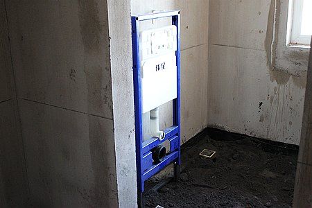 上海卫生间隐藏式马桶水箱安装承包施工公司-
