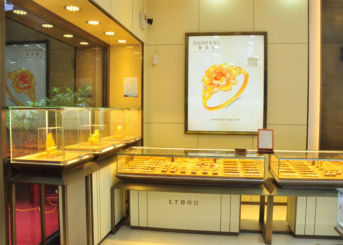 供应湖南珠宝展示柜,珠宝玉器展柜订做价格