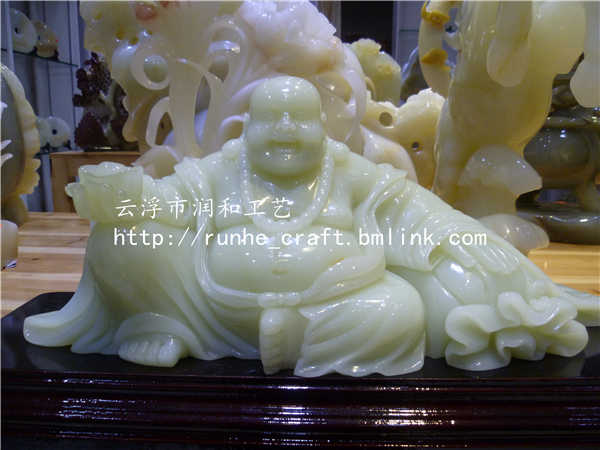 玉石雕刻佛像大概多少钱图片