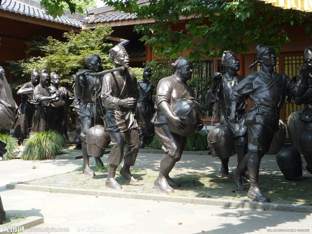 北京校园雕塑制作   北京超凡艺群雕塑设计有限公司