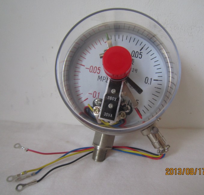 水泵电接点压力表