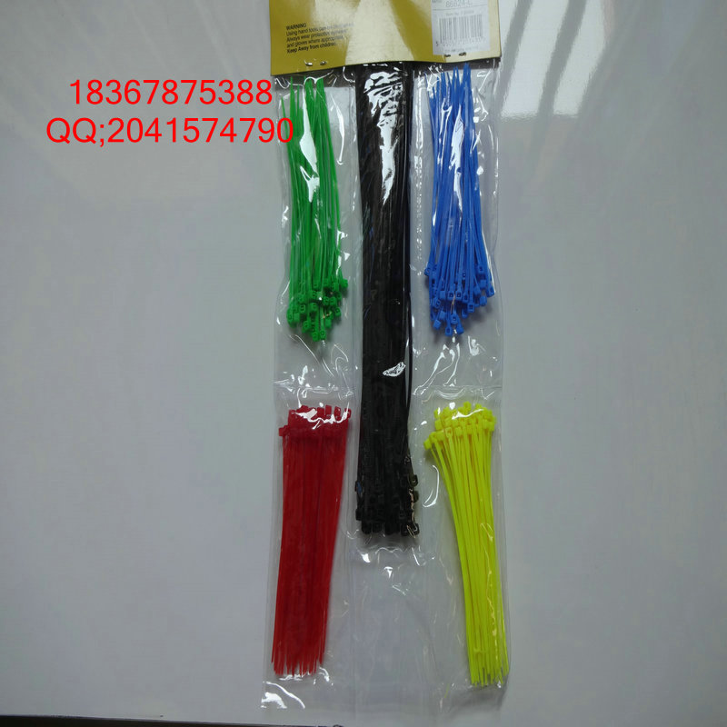 宁波出口 彩色尼龙扎带自锁式尼龙扎带,双扣尼龙扎带,单扣尼龙扎带,双头尼龙扎带,珠孔尼龙扎带,固定头尼龙扎带,插销(飞机头尼龙扎带)标牌尼龙扎带,活扣尼龙扎带,鱼骨(园林)尼龙扎带,铅封尼龙扎带耐候尼龙扎带等…… 尼龙扎带故名思意就是用尼龙材料制作的捆扎东西的带子,设计有止退功能(活扣,珠孔除外)越拉越紧,也有可以拆卸的扎线带(活扣,珠孔)。 材料:尼龙扎带采用UL(NYLON66)材料注塑制成,防火等级94V-2,具有耐酸,耐腐,绝缘不易老化,承受力极强。 操作温度-20到