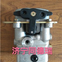  Supply Komatsu excavator PC200-7 travel PPC valve pilot valve