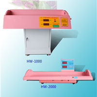   Height and weight measuring instrument (scale) for infants (babies)